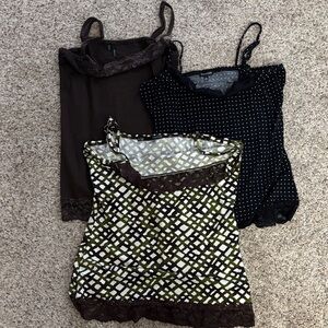 Maurices Mixed Tank Top Trio — Black (M), Brown (S), Olive Pattern (M)
